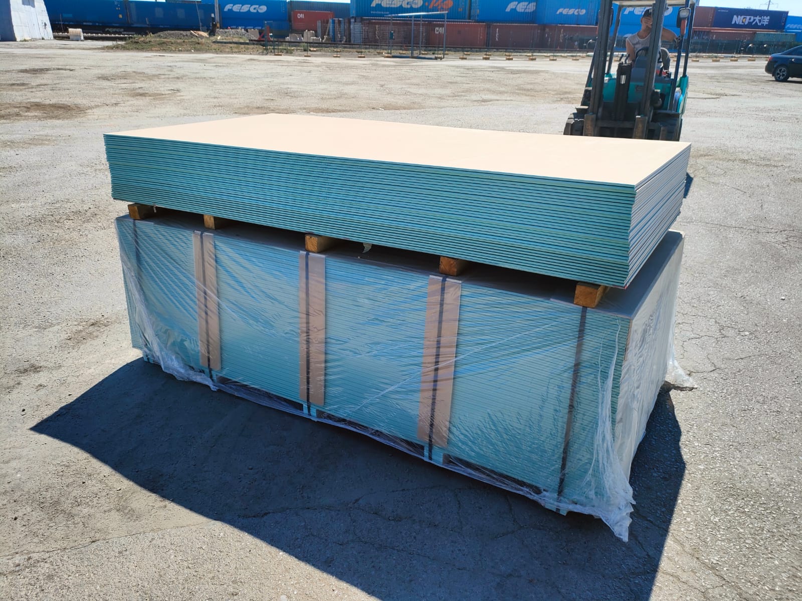 Гипсокартон влагостойкий (ГКЛВ) danogips / Даногипс ПГВ-УК 2500 х 1200 х 9,5 мм								
