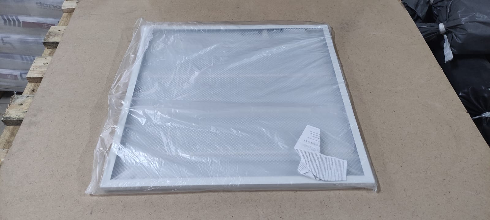Cветильник cветодиодный универсальный PRE LED PLS WN 36W 6500K (3100 Лм) LEEK								